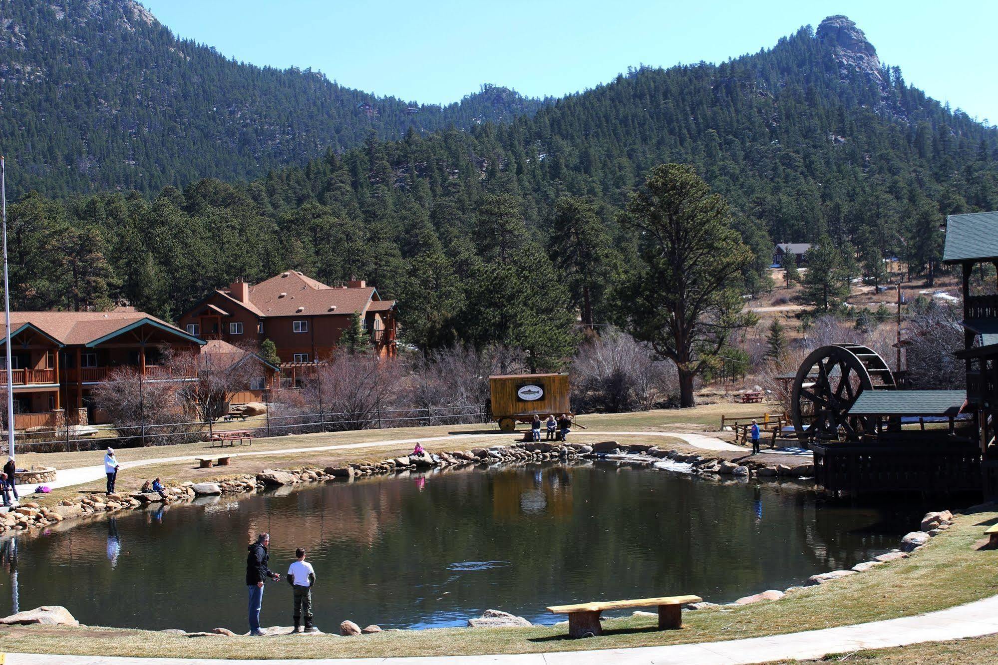 Tiny Town Cabins Estes Park Ngoại thất bức ảnh